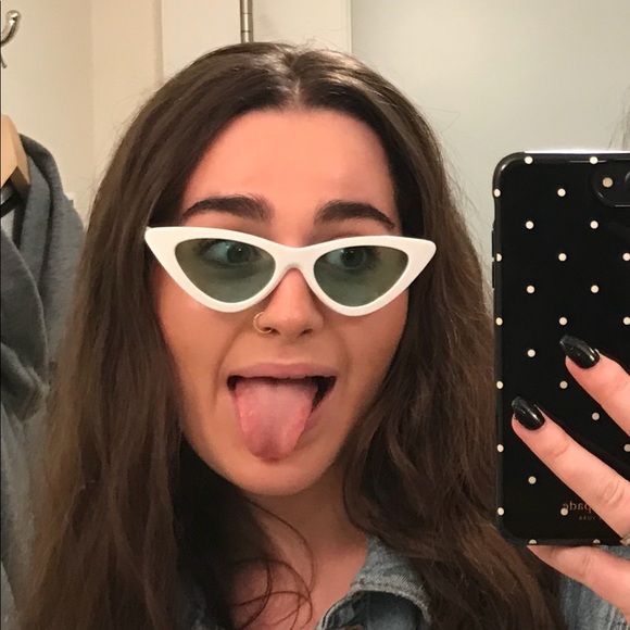 Meet your Posher, Sadie - Picture 1 of 1